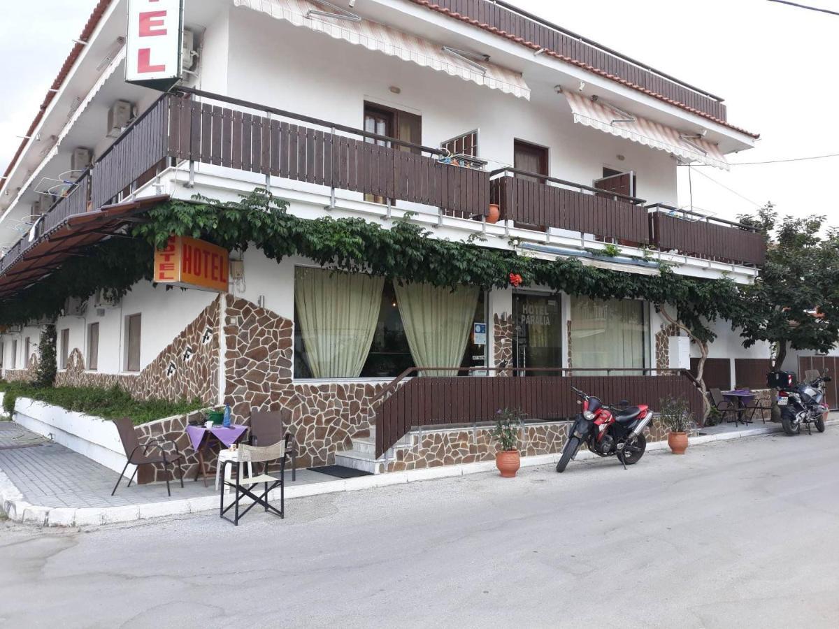 Hotel Paralia Nea Karvali Exterior photo